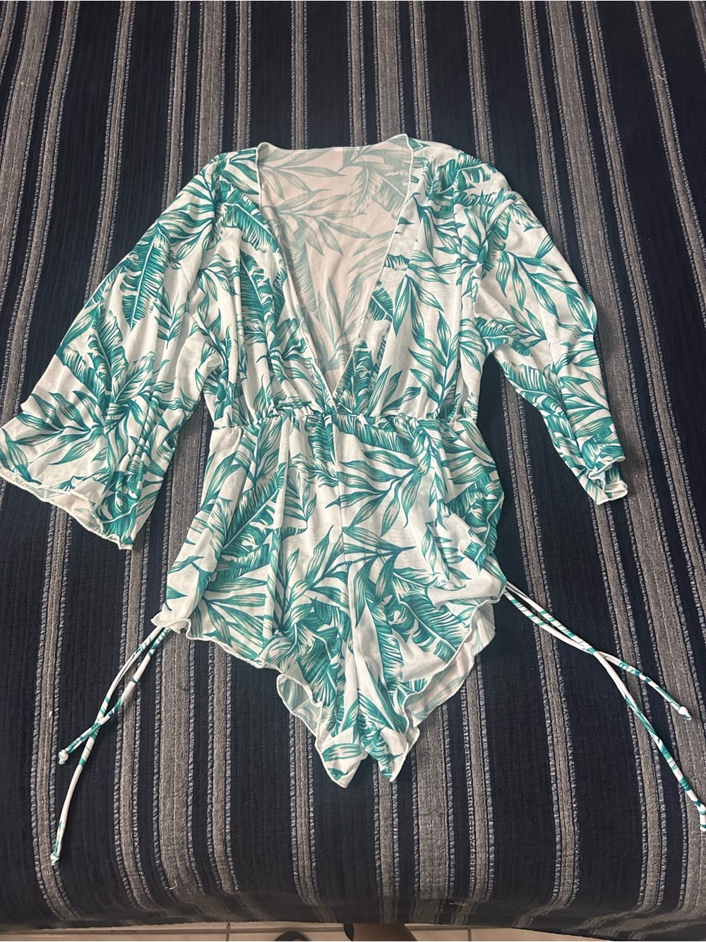 Teal Leaf Print V-Neck Women's Bodysuit